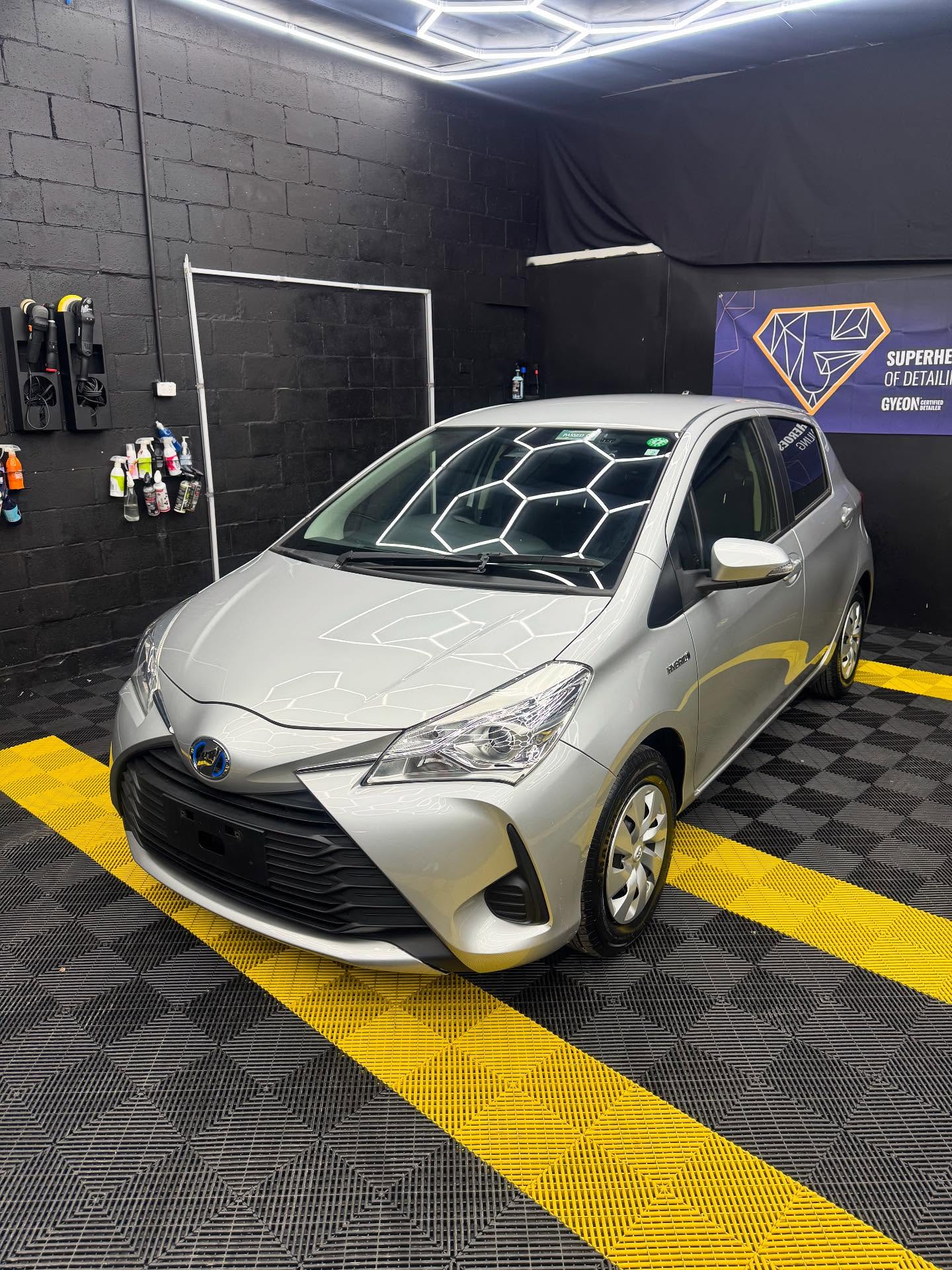 2020 Toyota Vitz / Yaris Hybrid